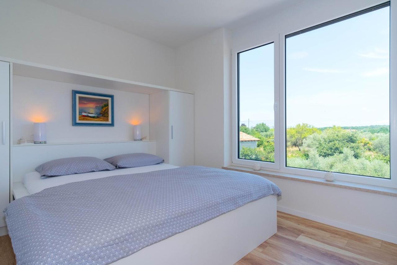The Blueview Appartements Novigrad Novigrad Istria Eksteriør billede